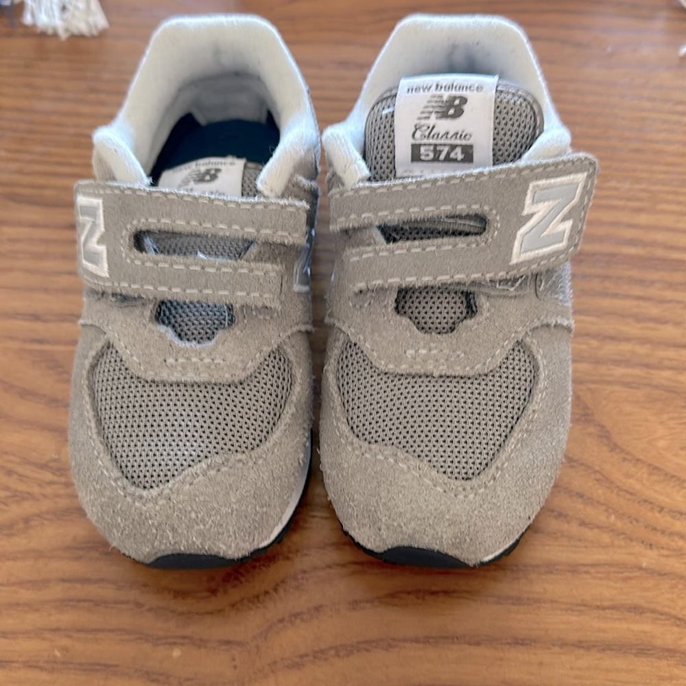 New balance 7.5 baby shoe